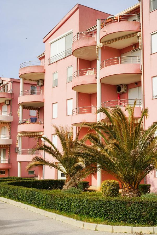 Apartment Nicol Zara Esterno foto