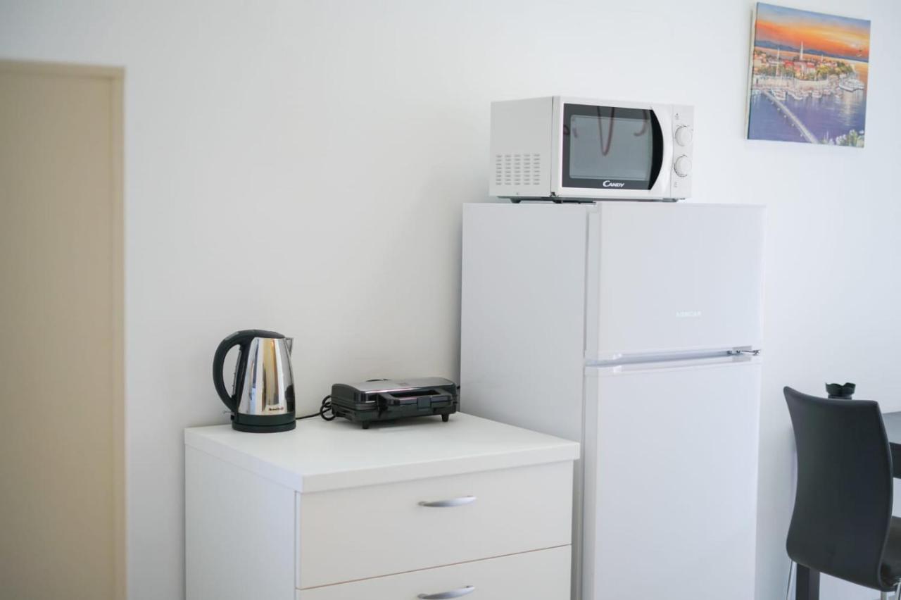 Apartment Nicol Zara Esterno foto